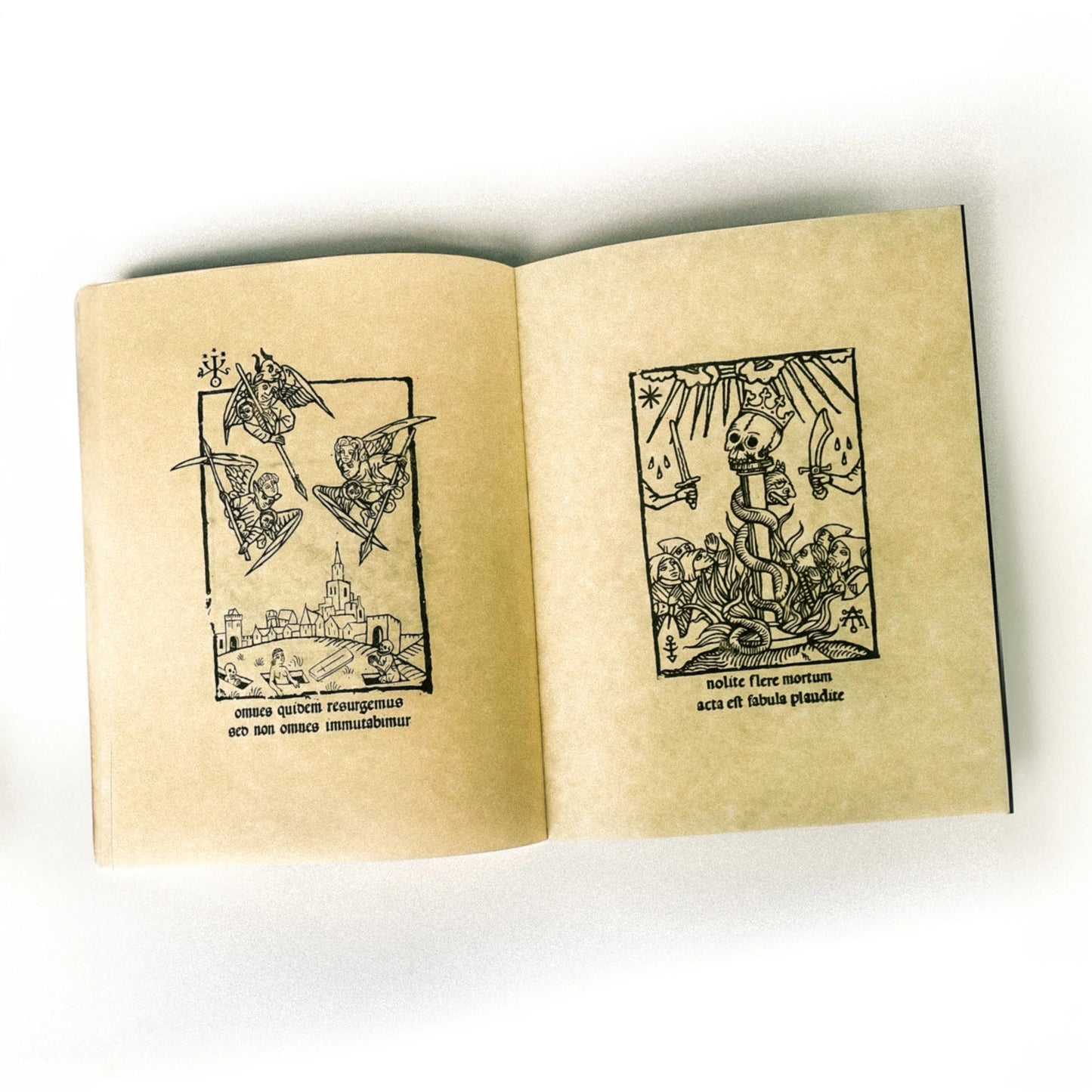 Muggs - Dies Occidendum + zine
