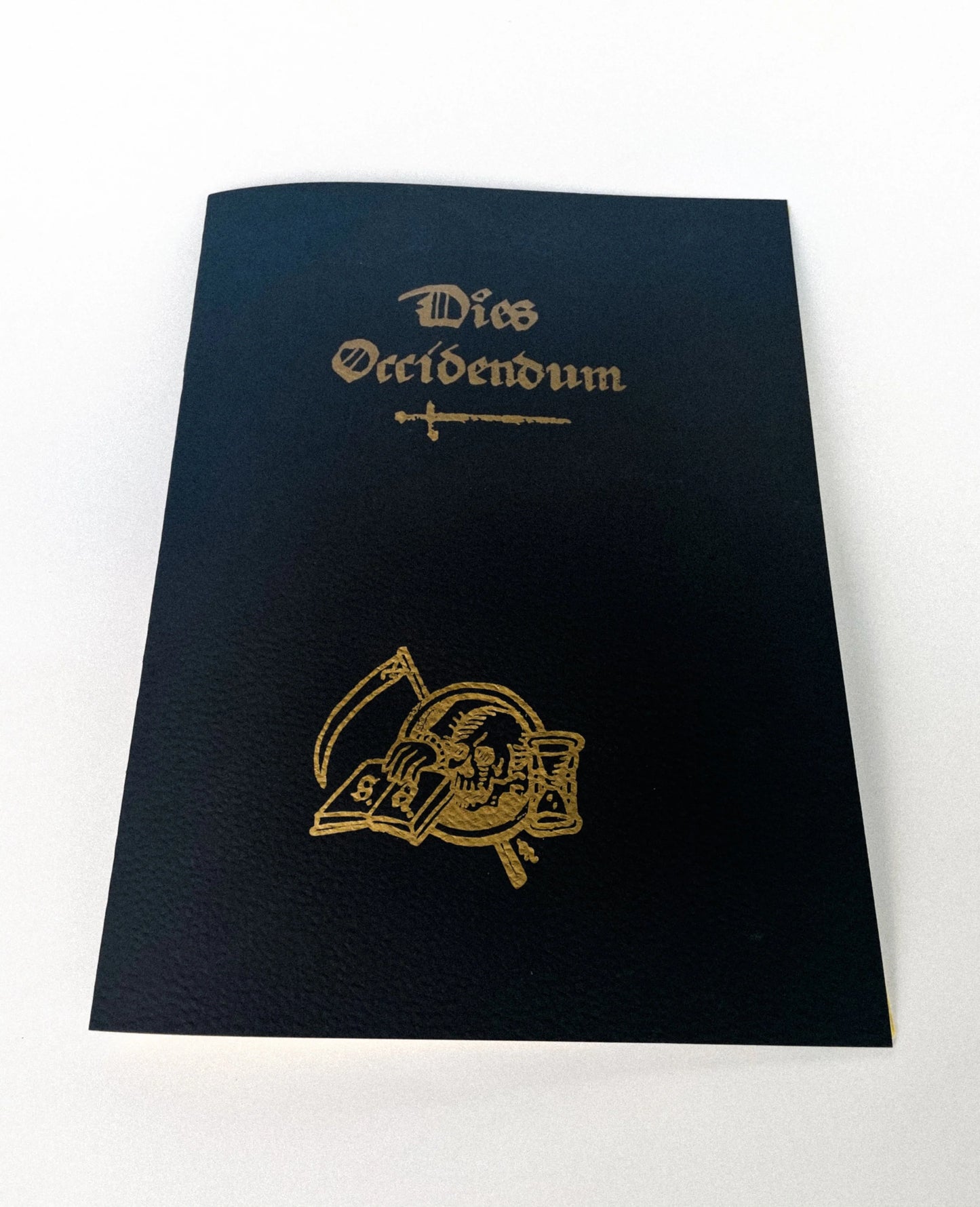 Muggs - Dies Occidendum + zine